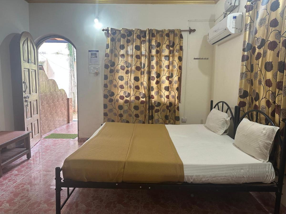 Casa De Calangute Hotel Εξωτερικό φωτογραφία